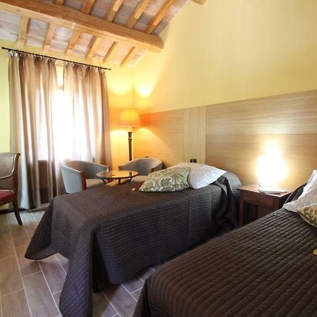Villa Brettino- Pesaro Mare E Cultura - Intera Struttura Con Piscina Fano Buitenkant foto