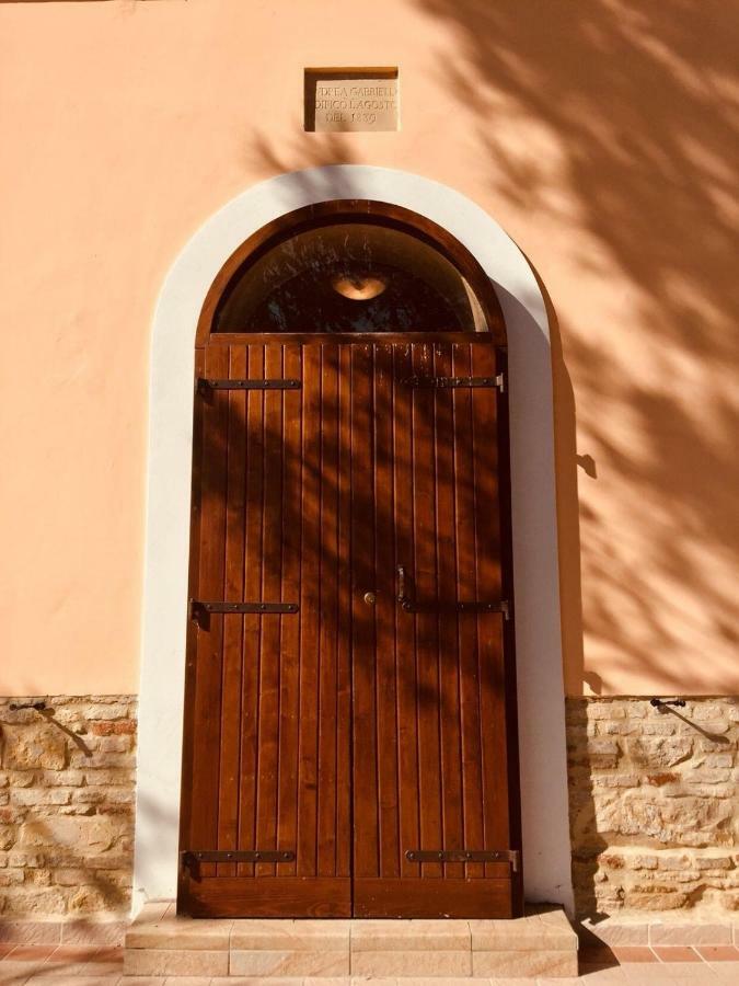 Villa Brettino- Pesaro Mare E Cultura - Intera Struttura Con Piscina Fano Buitenkant foto
