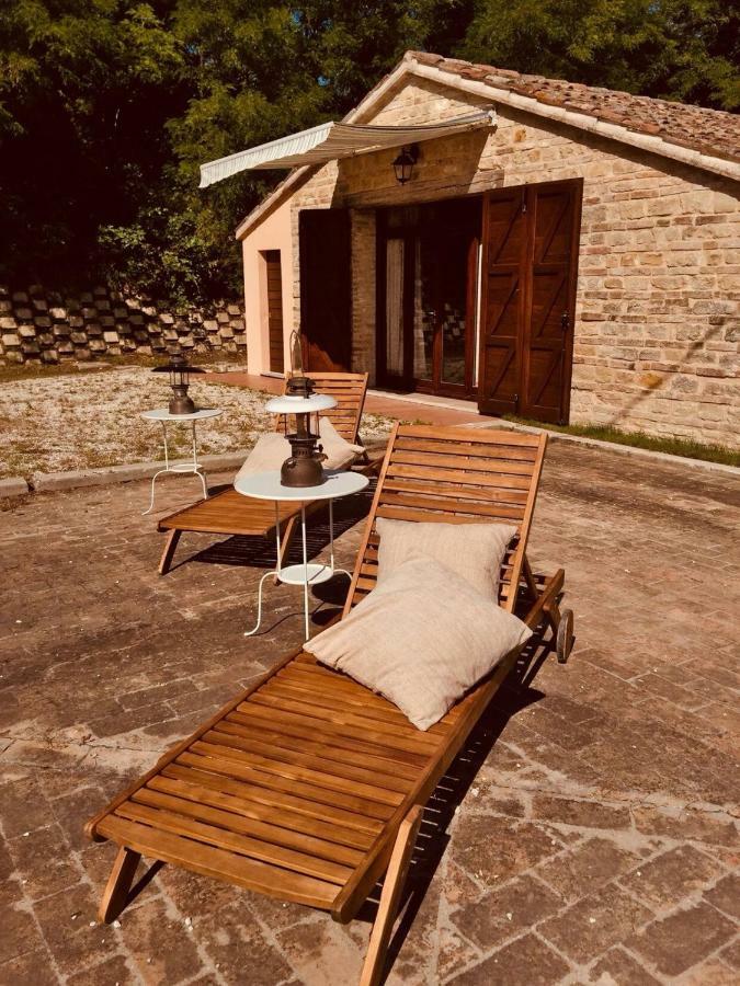 Villa Brettino- Pesaro Mare E Cultura - Intera Struttura Con Piscina Fano Buitenkant foto