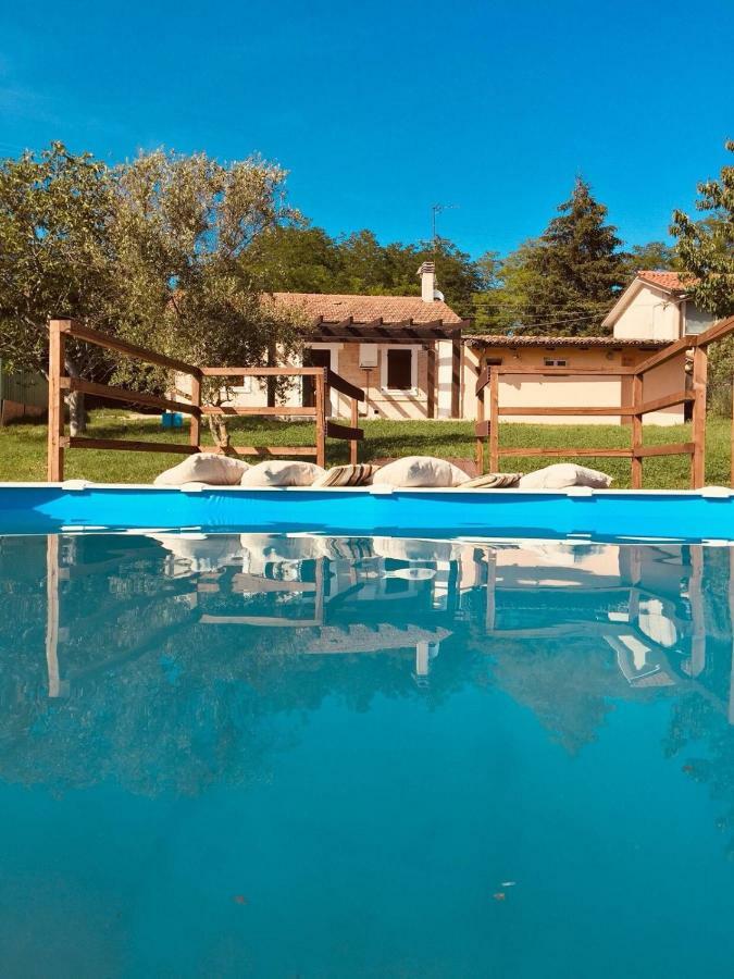 Villa Brettino- Pesaro Mare E Cultura - Intera Struttura Con Piscina Fano Buitenkant foto