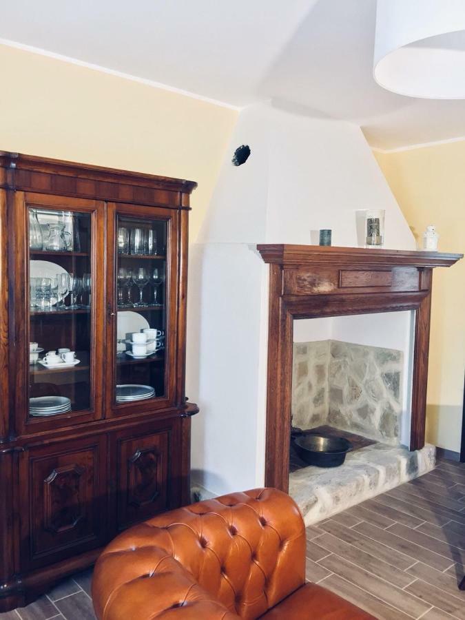 Villa Brettino- Pesaro Mare E Cultura - Intera Struttura Con Piscina Fano Buitenkant foto