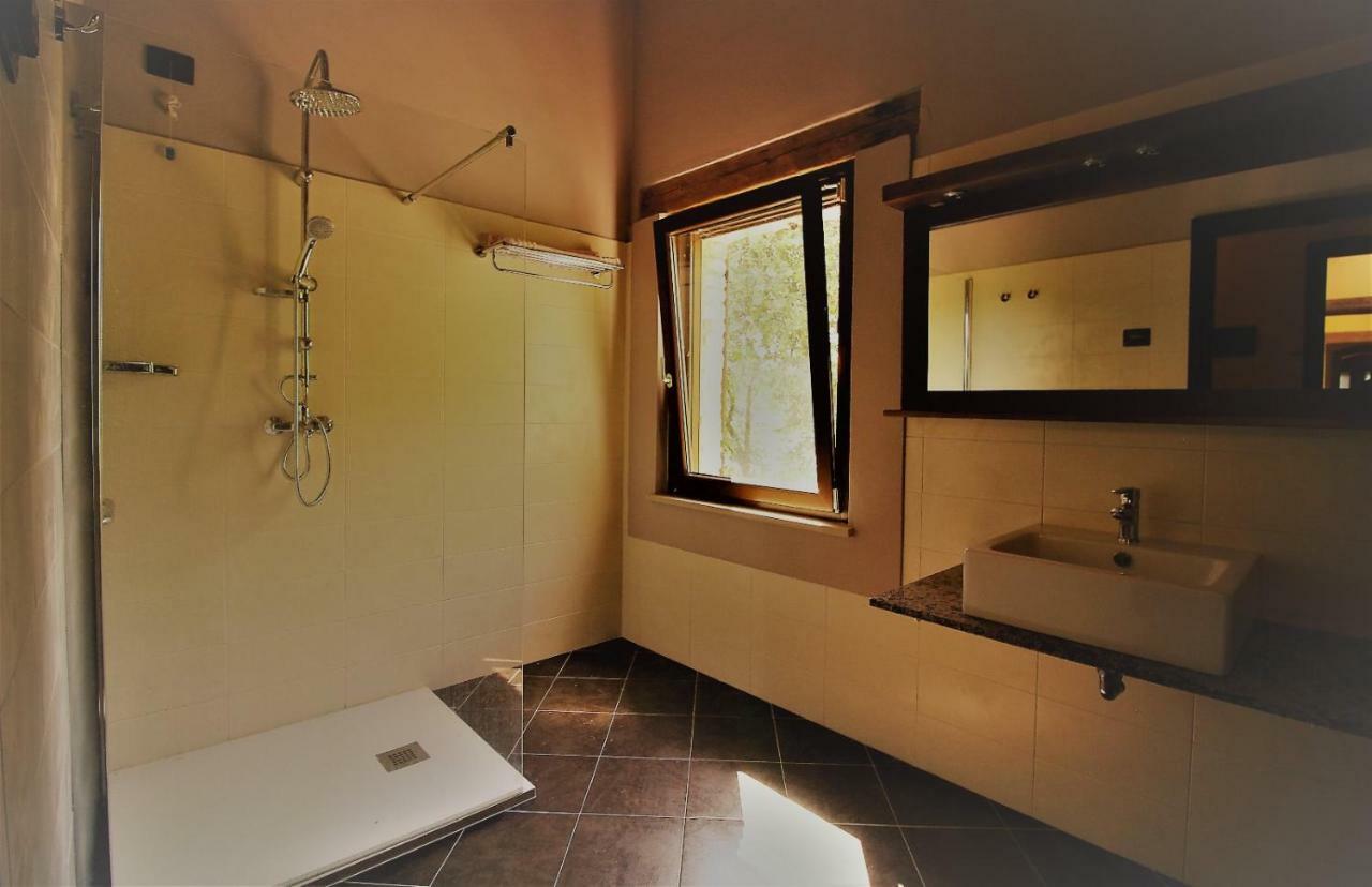 Villa Brettino- Pesaro Mare E Cultura - Intera Struttura Con Piscina Fano Buitenkant foto